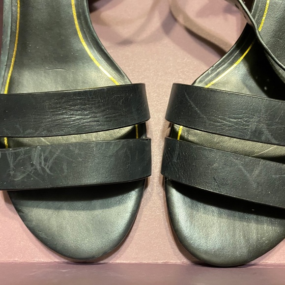 Enzo Angiolini Eatala 9.5 m black mule sandals - Picture 3 of 9